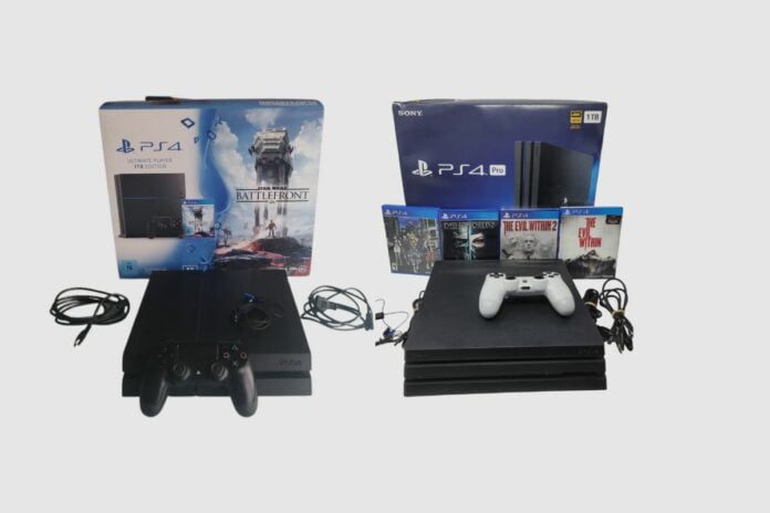 PS4 Ultimate Player Edition VS PS4 Pro